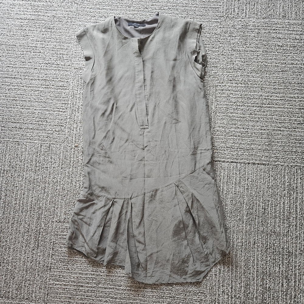 ALLSAINTS Olive Green Roka Dress SZ 0 Short Sleeve Shift Silk Blend Asymmetrical - Picture 2 of 9